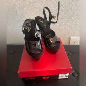 Pleaser Heels women’s size 8